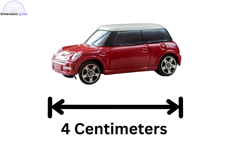 how big is 4 cm